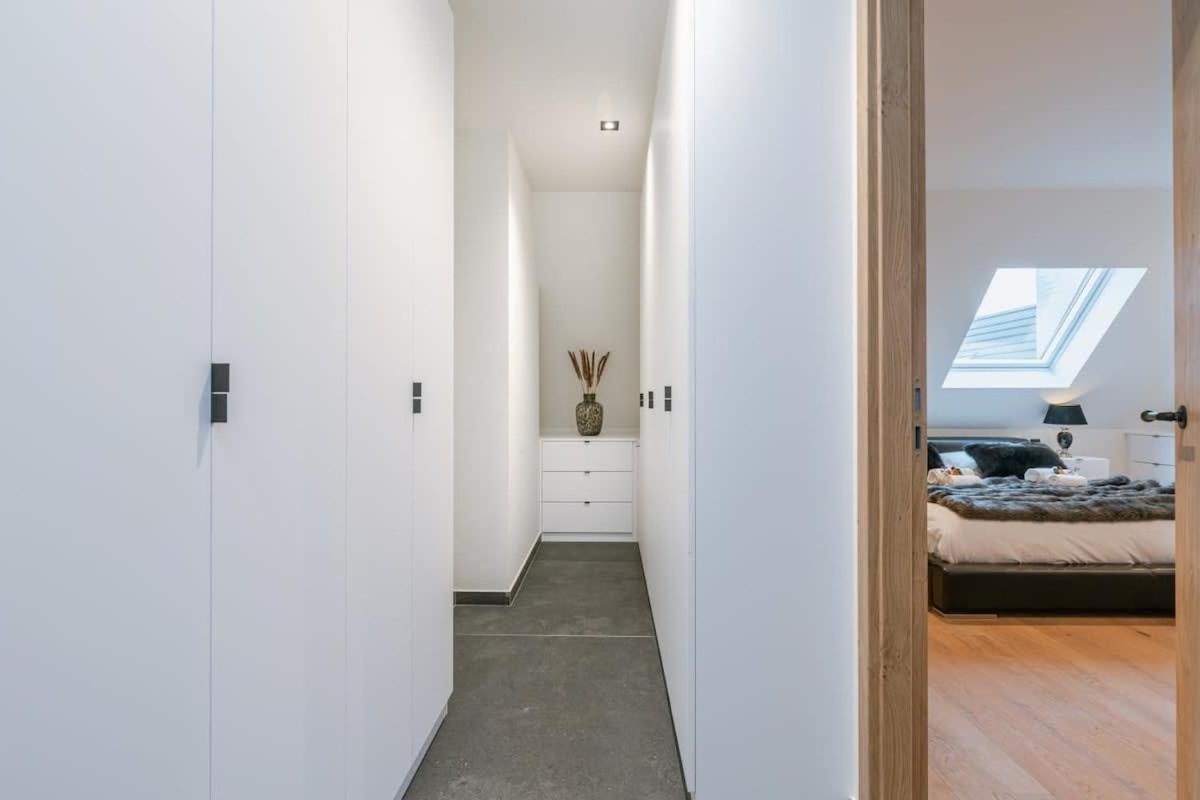 Huswell - Luxurious Apartment With Parking Beernem Eksteriør bilde