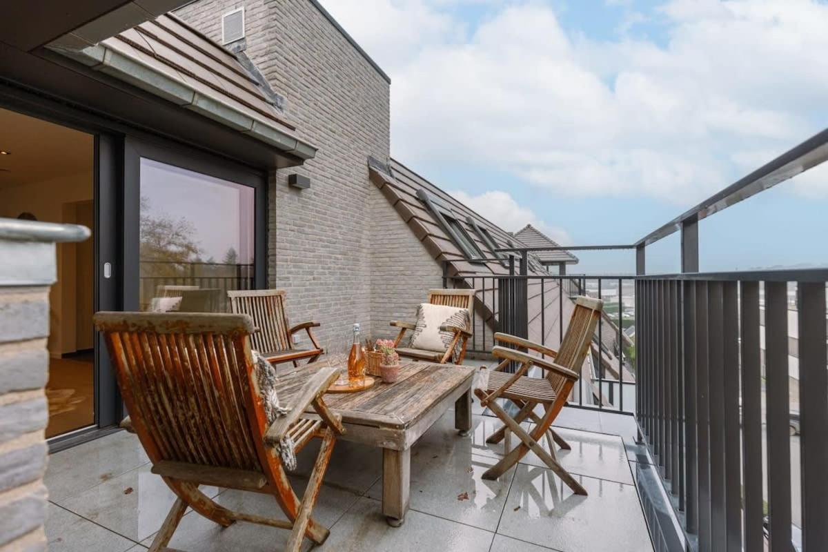 Huswell - Luxurious Apartment With Parking Beernem Eksteriør bilde