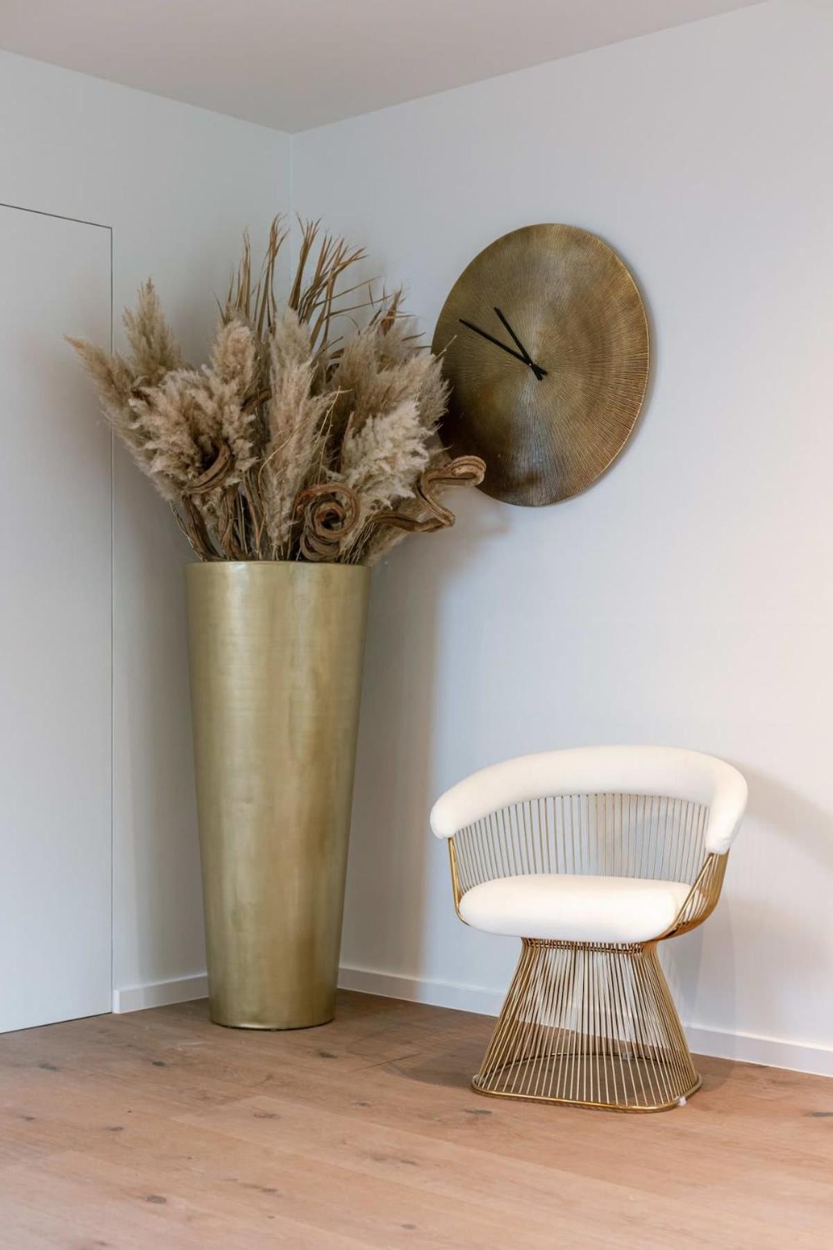 Huswell - Luxurious Apartment With Parking Beernem Eksteriør bilde